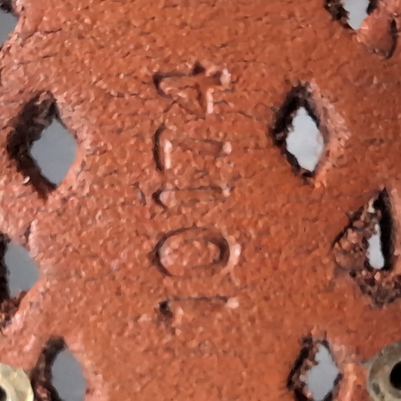 Women's Brown Brazilian Leather Western Style Belt with Punched Hole Design. - Picture 8 of 9